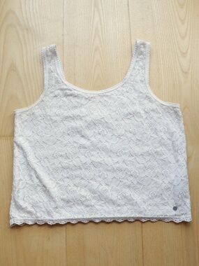 AnF white lace crop